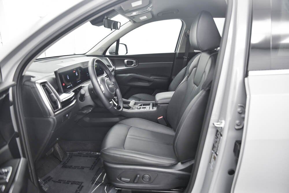 2025 Kia Sorento S Akron OH