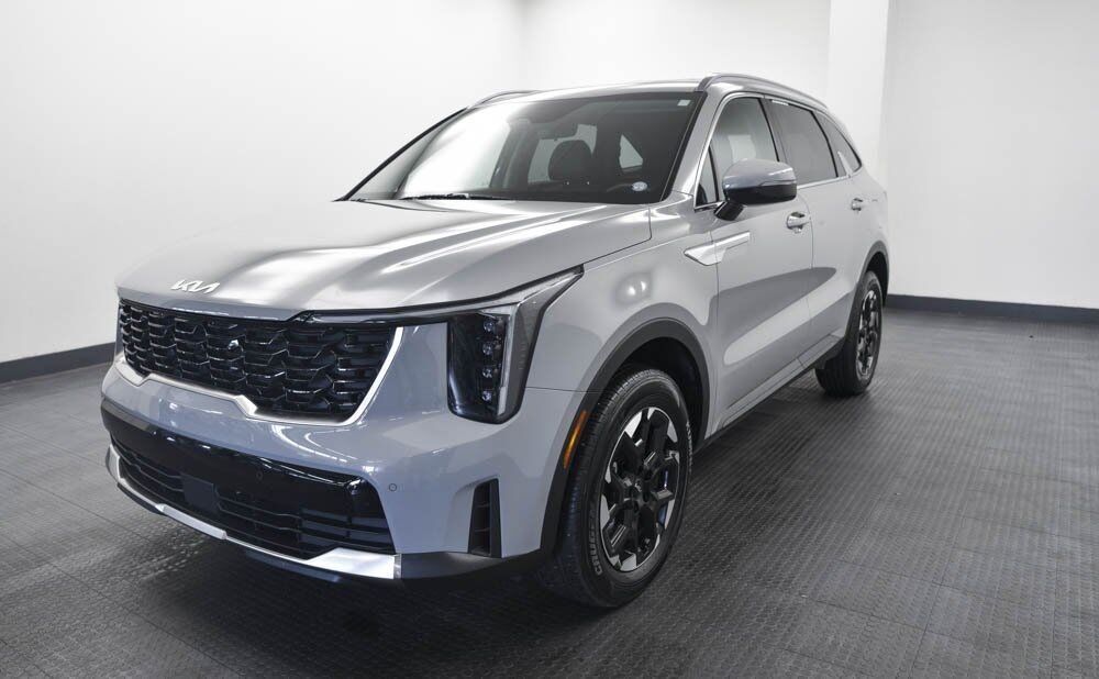 2025 Kia Sorento S Akron OH