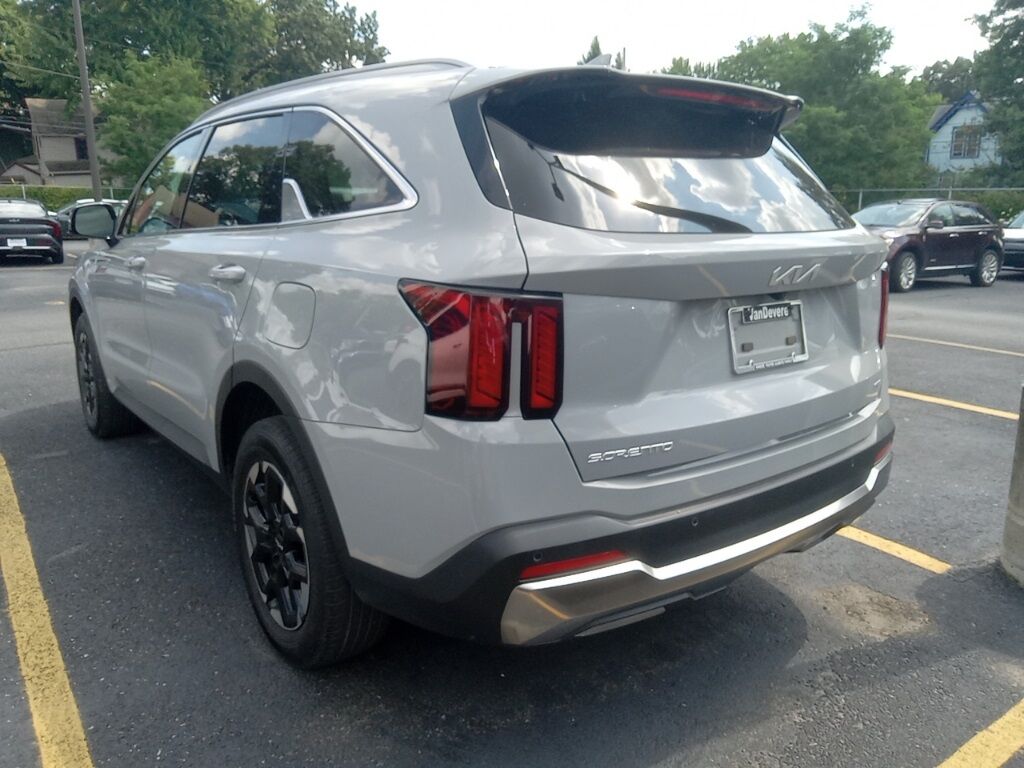 2025 Kia Sorento S Akron OH
