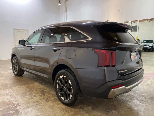 2025 Kia Sorento S