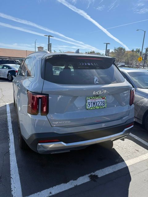 2025 Kia Sorento S