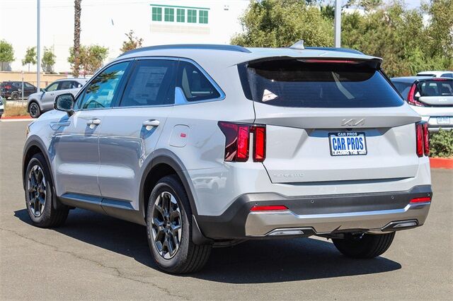 2025 Kia Sorento S Huntington Beach CA