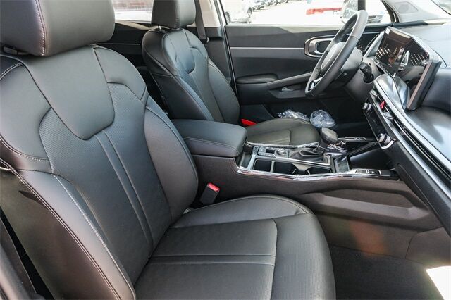 2025 Kia Sorento S Huntington Beach CA