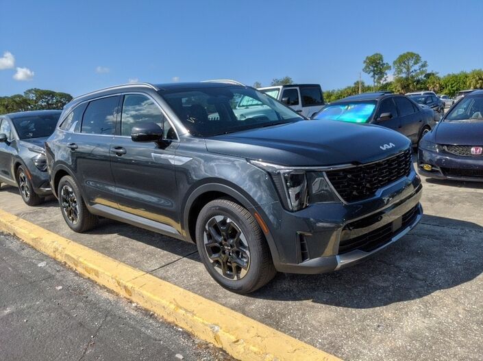 2025 Kia Sorento S Oshkosh WI