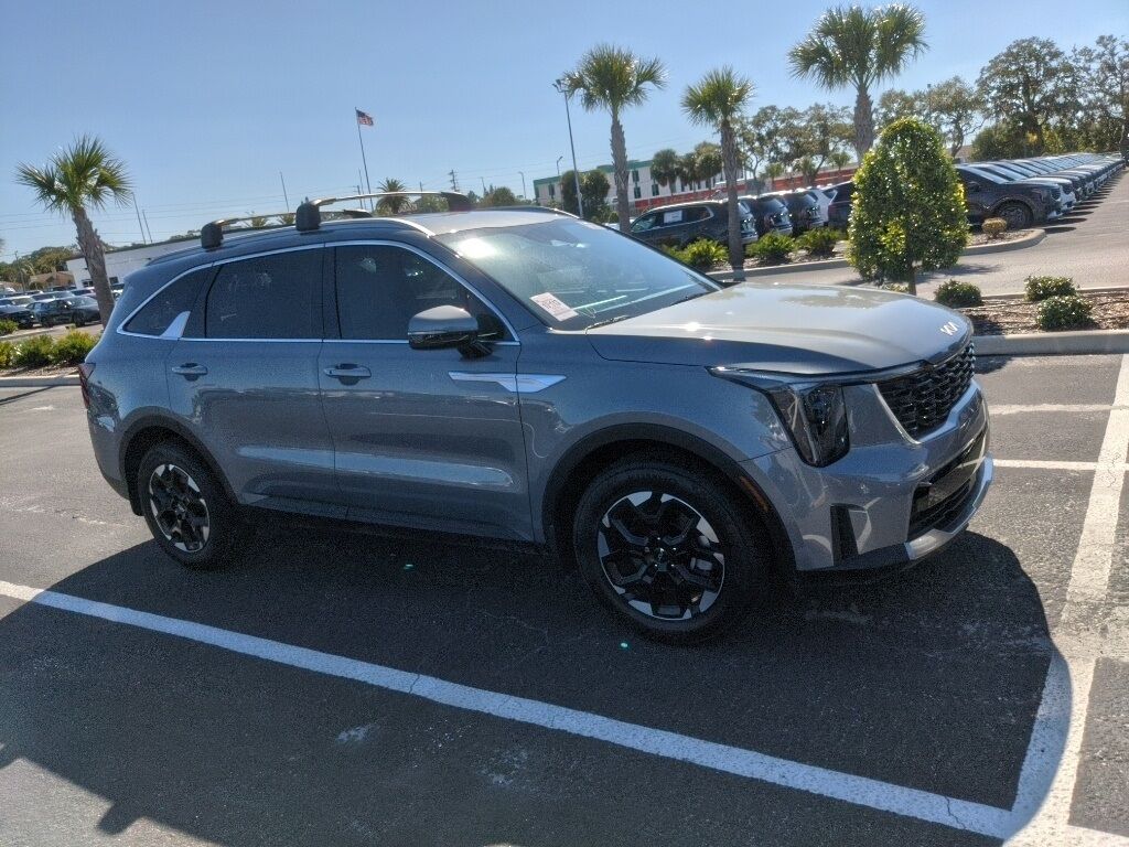 2025 Kia Sorento S Oshkosh WI