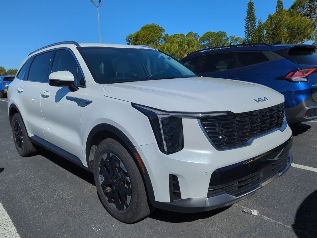2025 Kia Sorento S Oshkosh WI