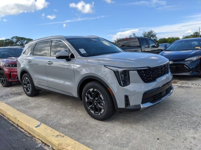 2025 Kia Sorento S Oshkosh WI