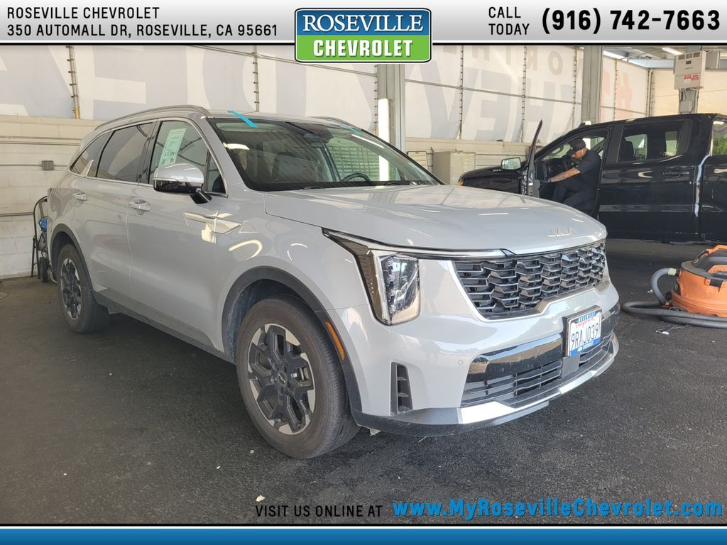 2025 Kia Sorento S