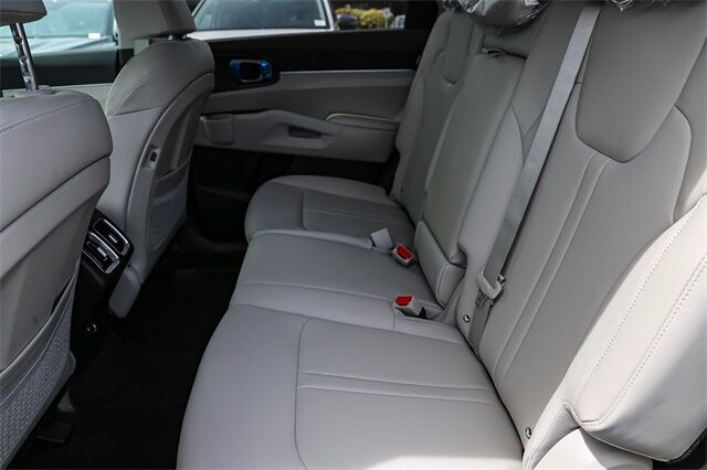 2025 Kia Sorento S Huntington Beach CA