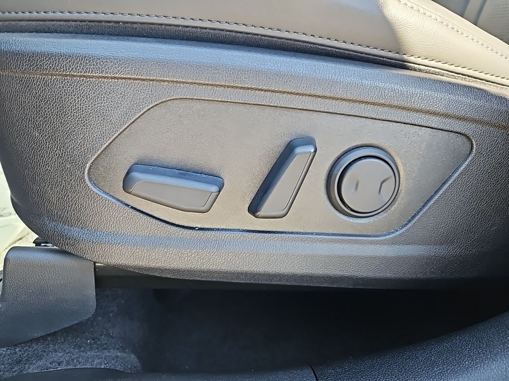 2025 Kia Sorento X-Line SX Hunt Valley MD