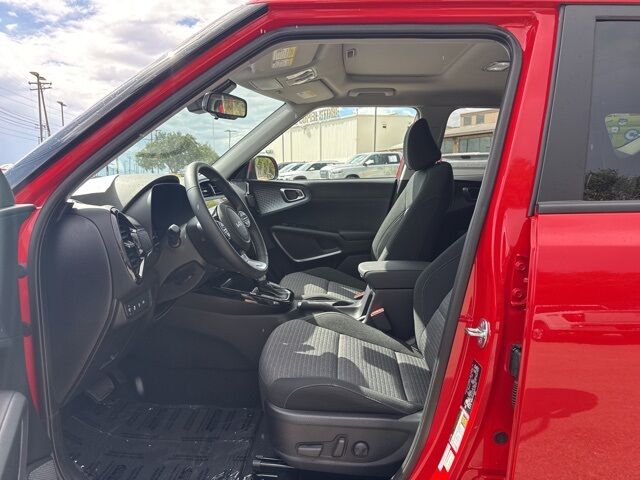 2025 Kia Soul EX  TX