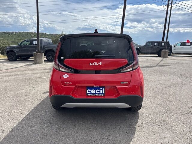 2025 Kia Soul EX  TX