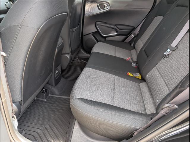 2025 Kia Soul EX photo 3