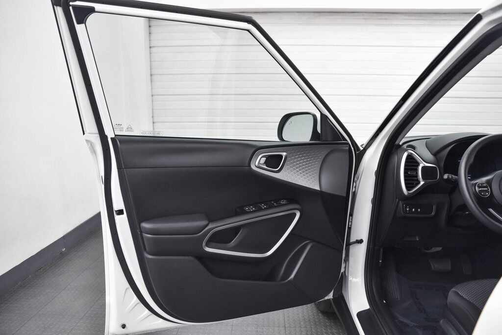 2025 Kia Soul LX Akron OH
