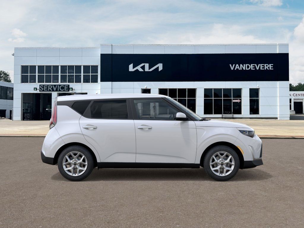 2025 Kia Soul LX Akron OH