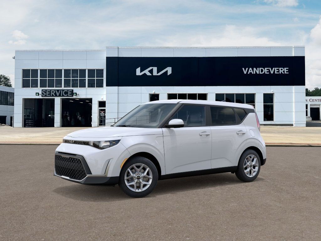 2025 Kia Soul LX Akron OH