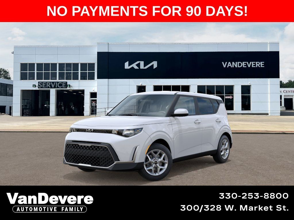 New 2025 Kia Soul LX FWD