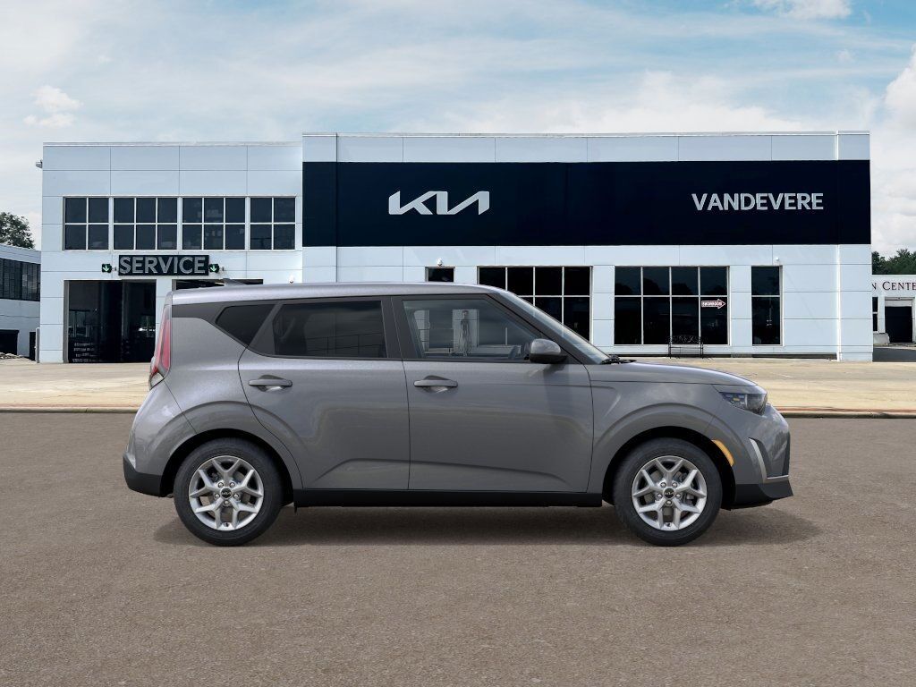 2025 Kia Soul LX Akron OH