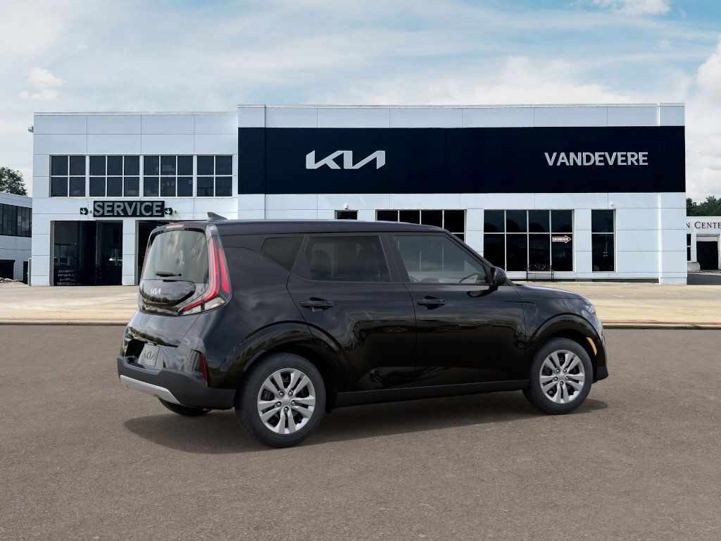 2025 Kia Soul LX Akron OH