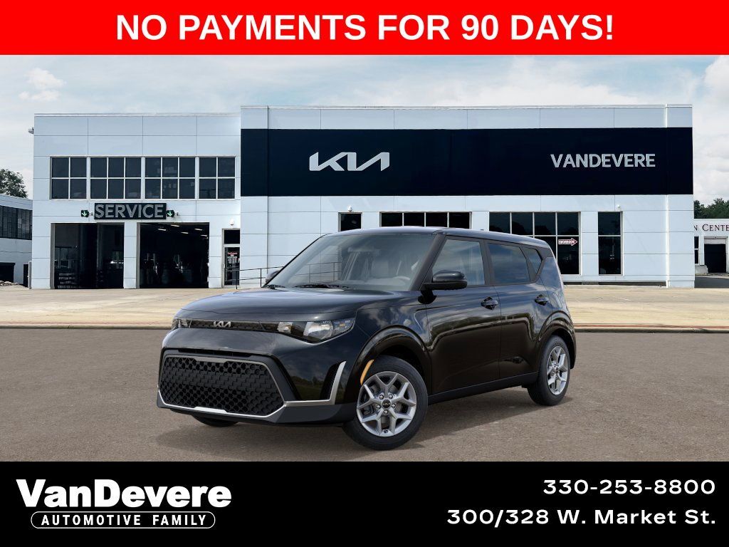 New 2025 Kia Soul LX FWD