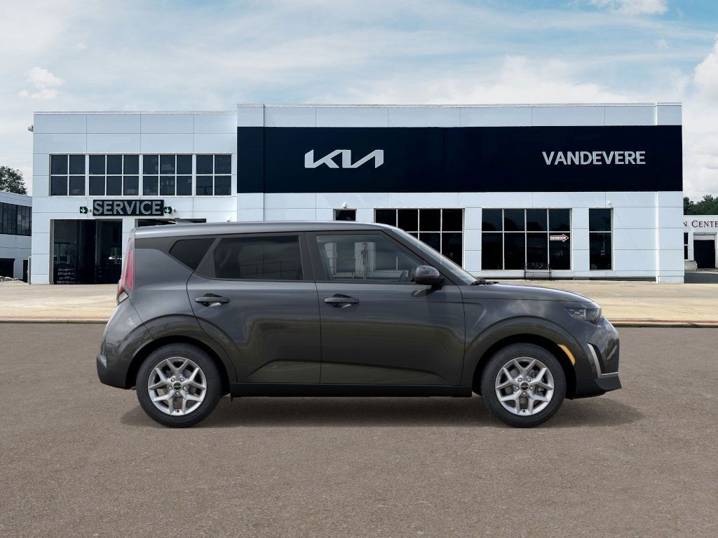 2025 Kia Soul LX Akron OH