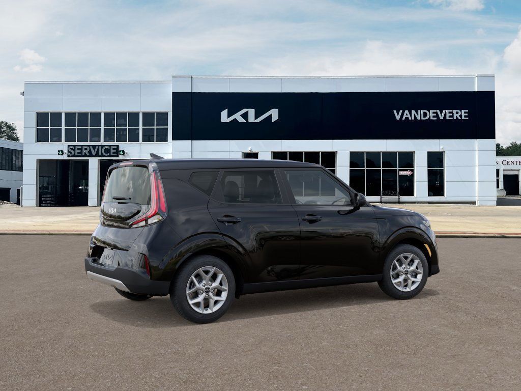 2025 Kia Soul LX Akron OH