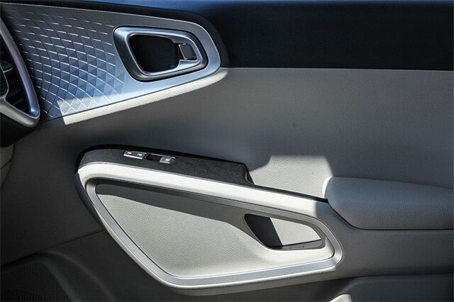 2025 Kia Soul LX Huntington Beach CA