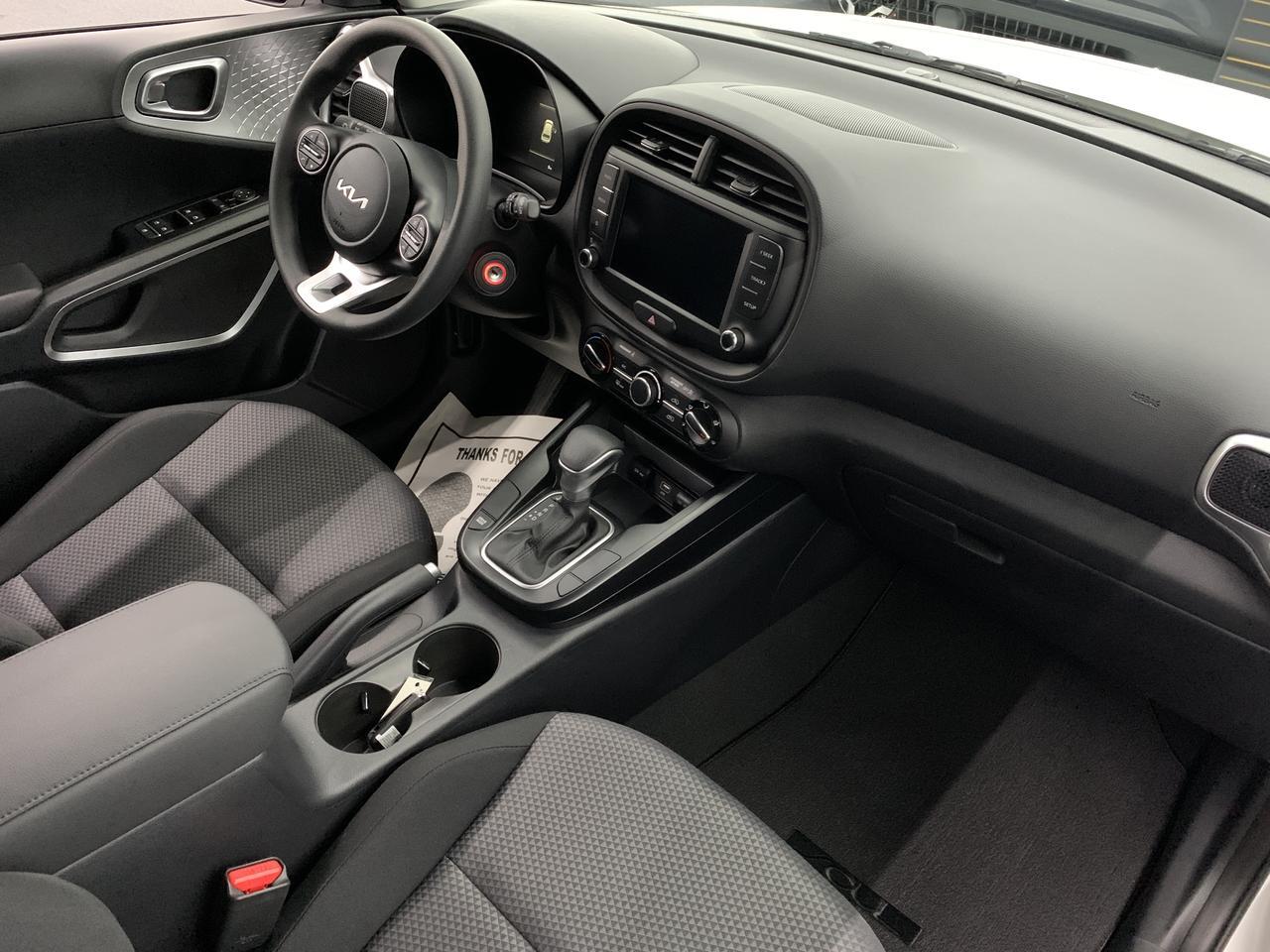 2025 Kia Soul LX IVT Benwood WV