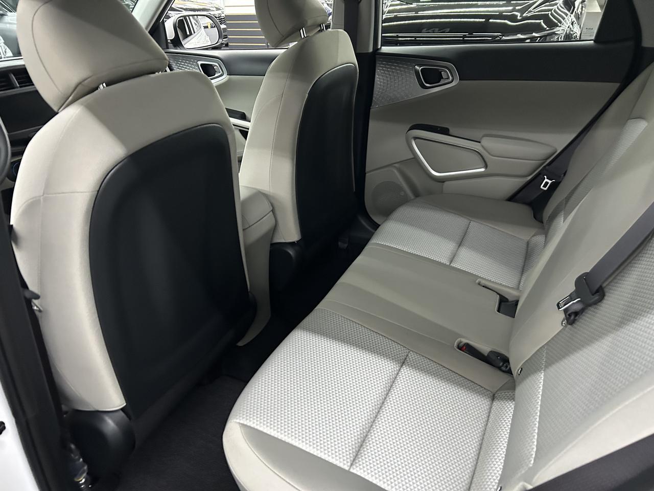 2025 Kia Soul LX IVT Benwood WV
