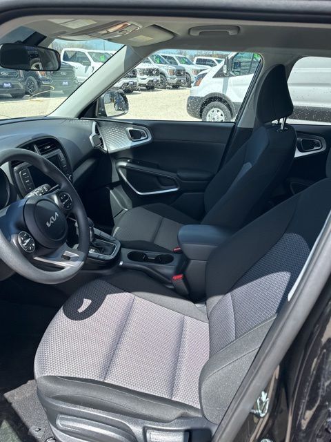 2025 Kia Soul LX Random Lake WI