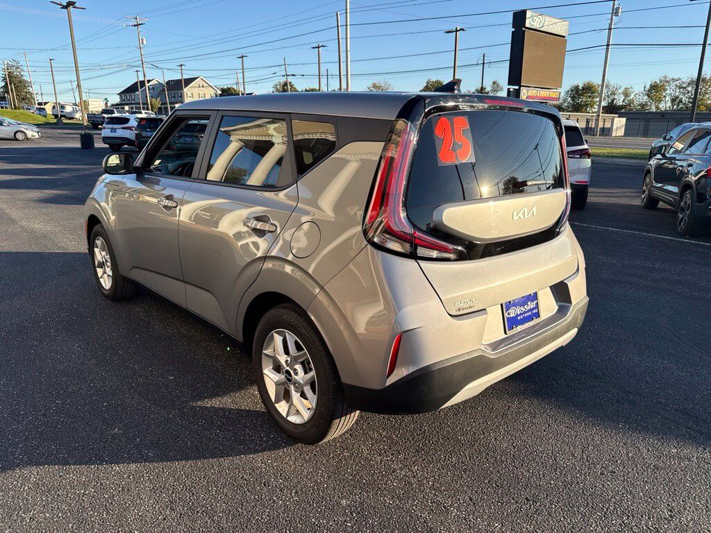 2025 Kia Soul LX Mount Joy PA
