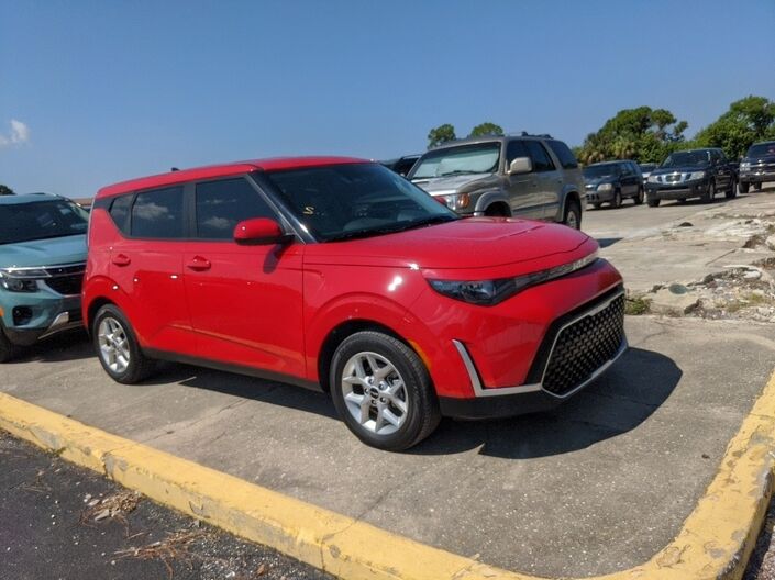 2025 Kia Soul LX Oshkosh WI