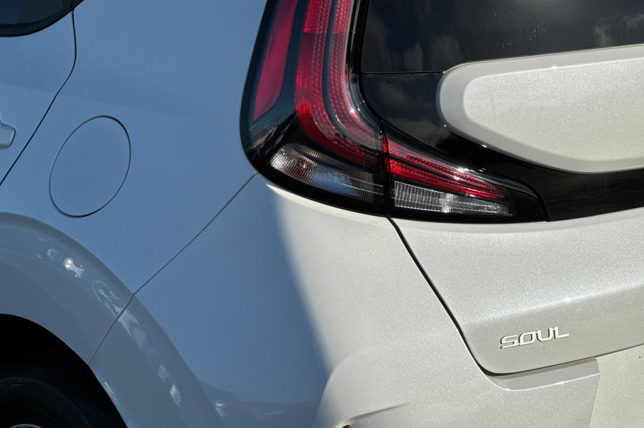 2025 Kia Soul LX Salinas CA