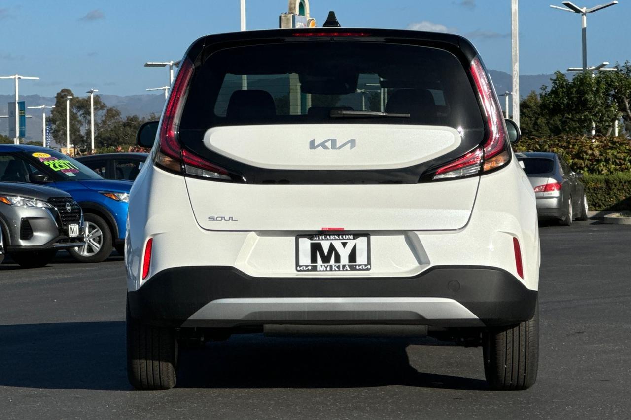 2025 Kia Soul LX Salinas CA