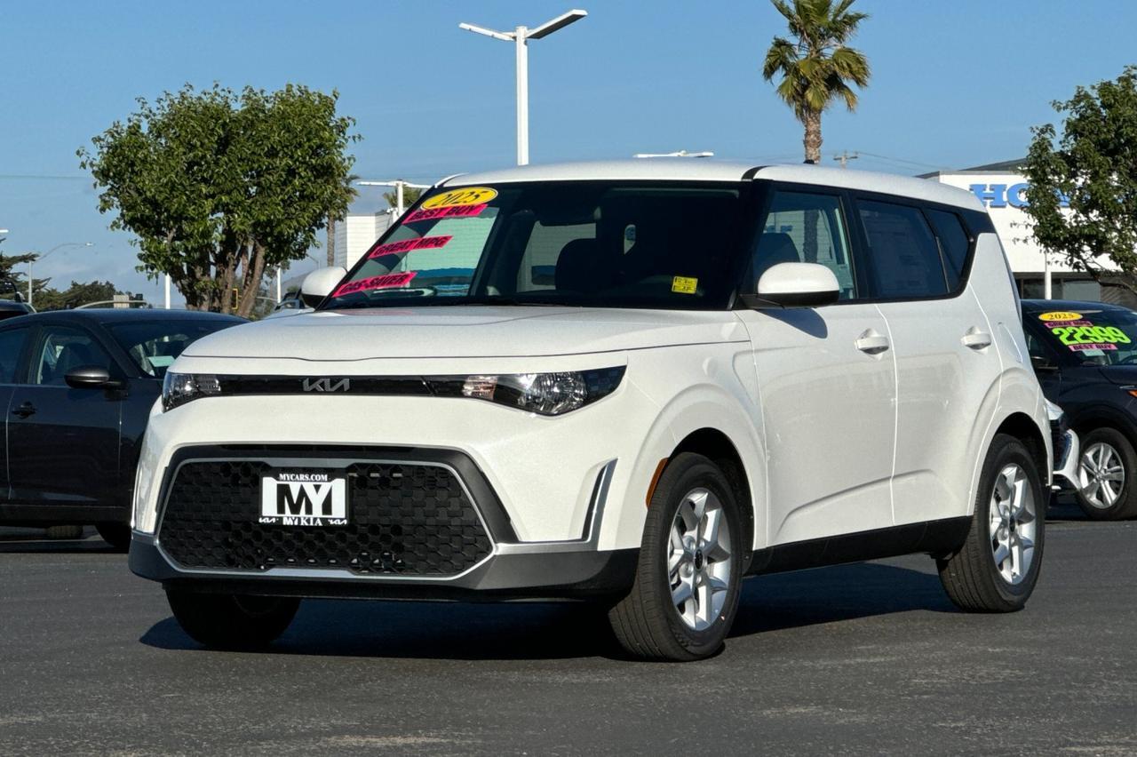 2025 Kia Soul LX Salinas CA