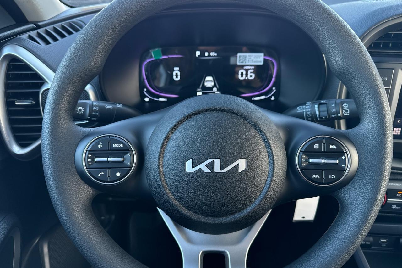 2025 Kia Soul LX Salinas CA