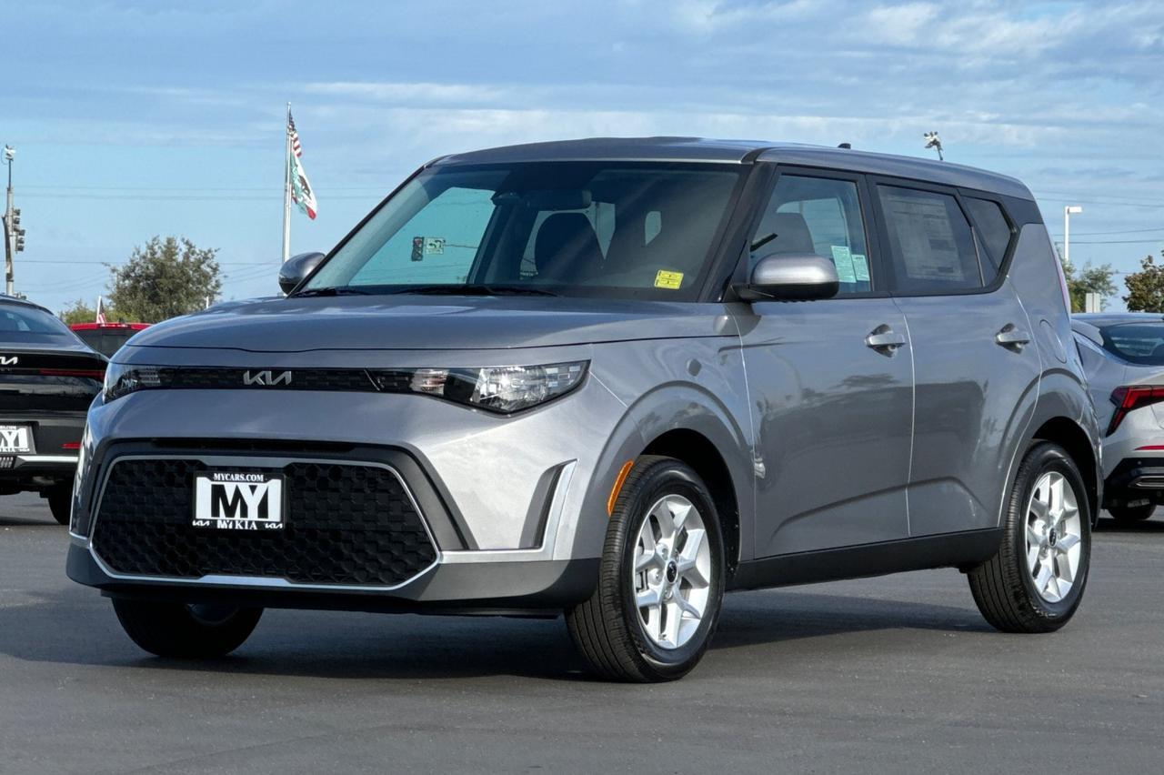 2025 Kia Soul LX Salinas CA