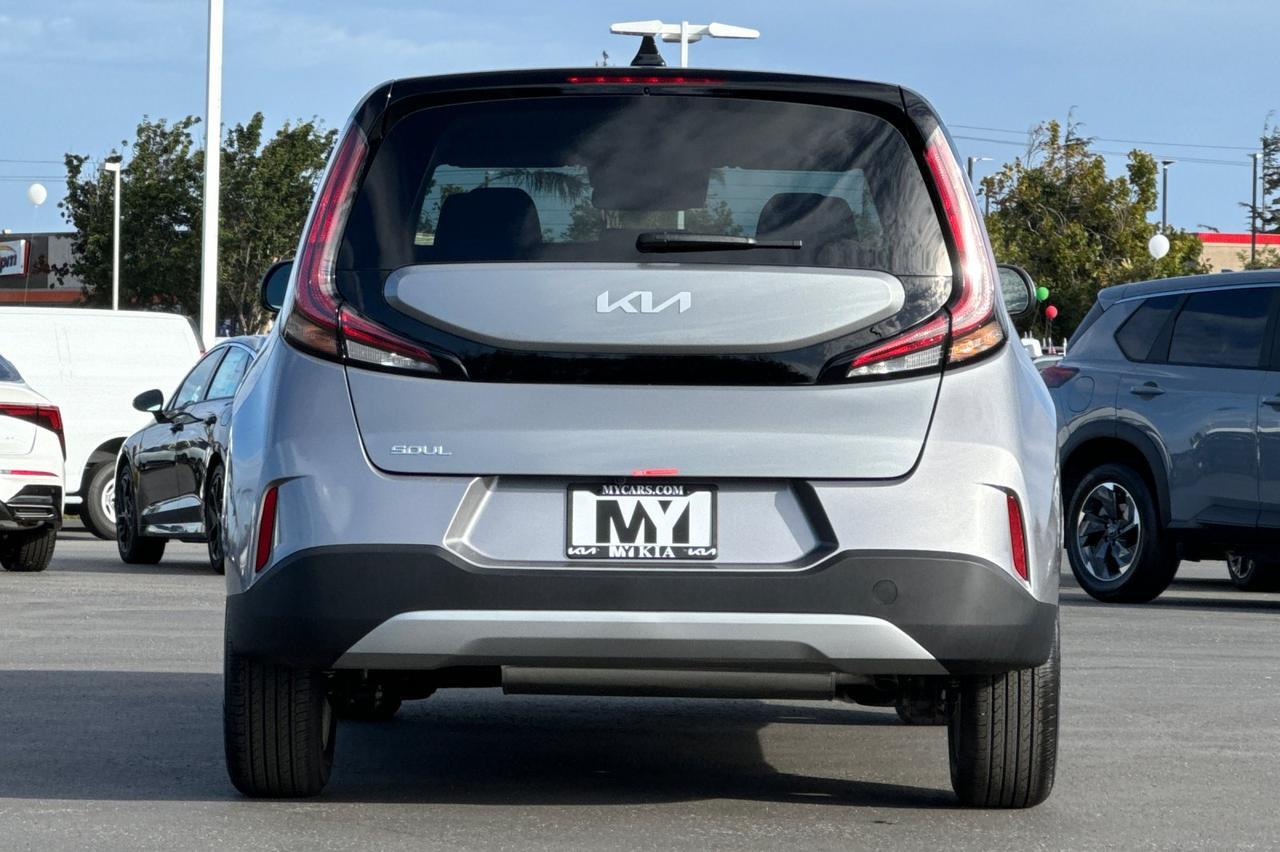 2025 Kia Soul LX Salinas CA