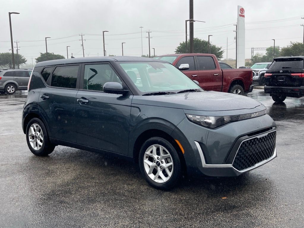2025 Kia Soul LX
