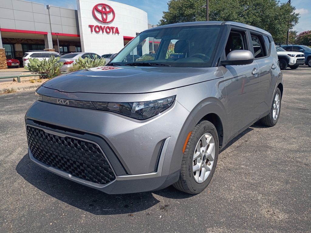 2025 Kia Soul LX