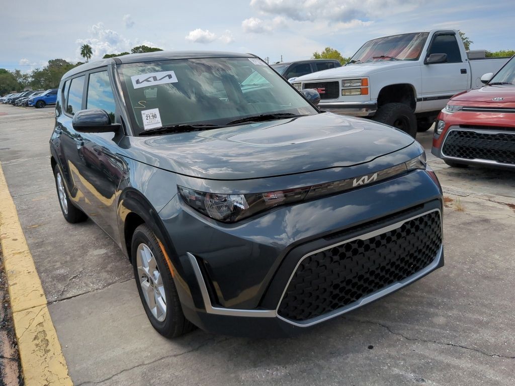 2025 Kia Soul LX