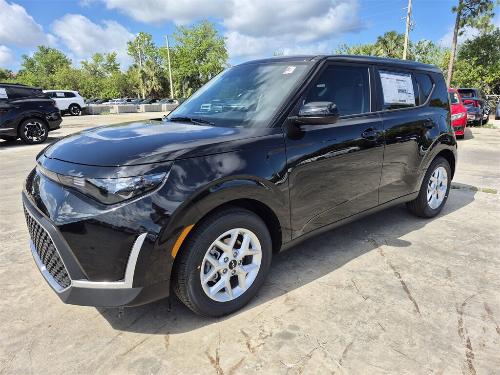 2025 Kia Soul LX San Clemente CA