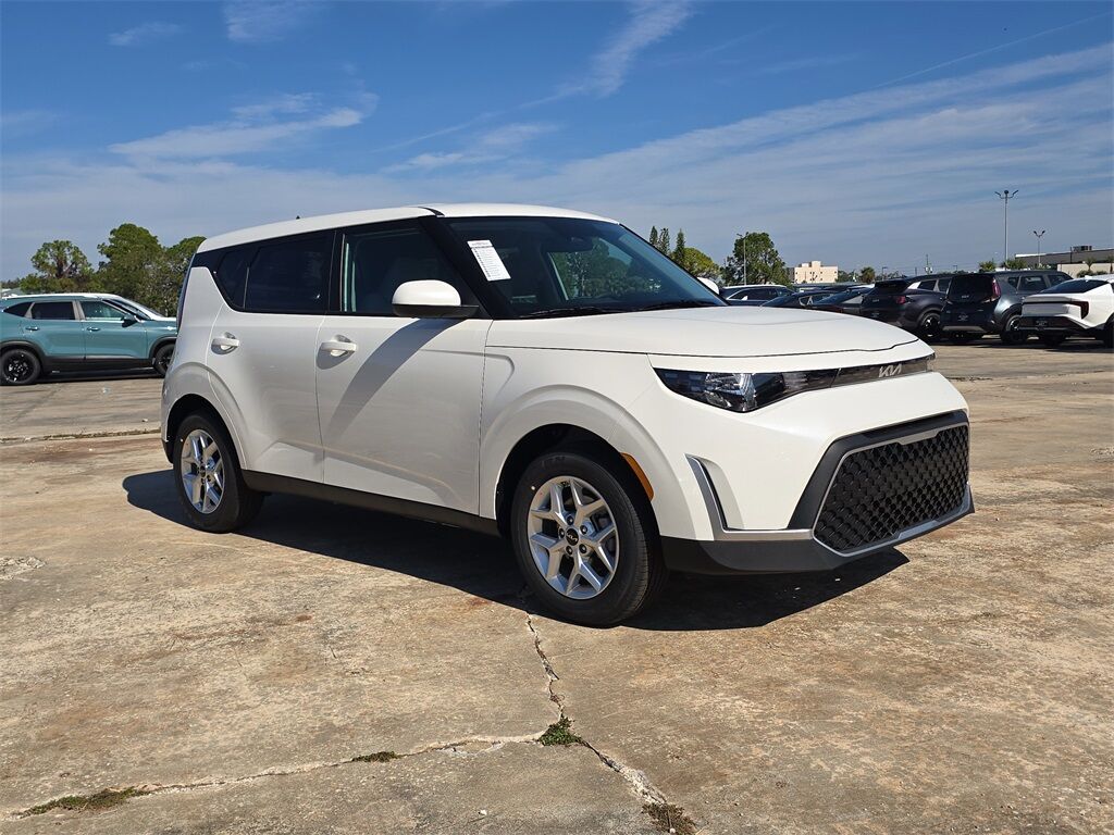 2025 Kia Soul LX San Clemente CA