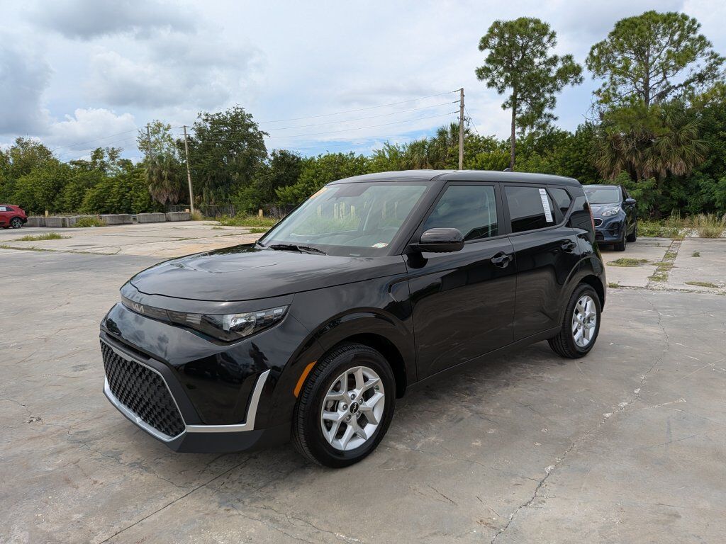 2025 Kia Soul LX San Clemente CA