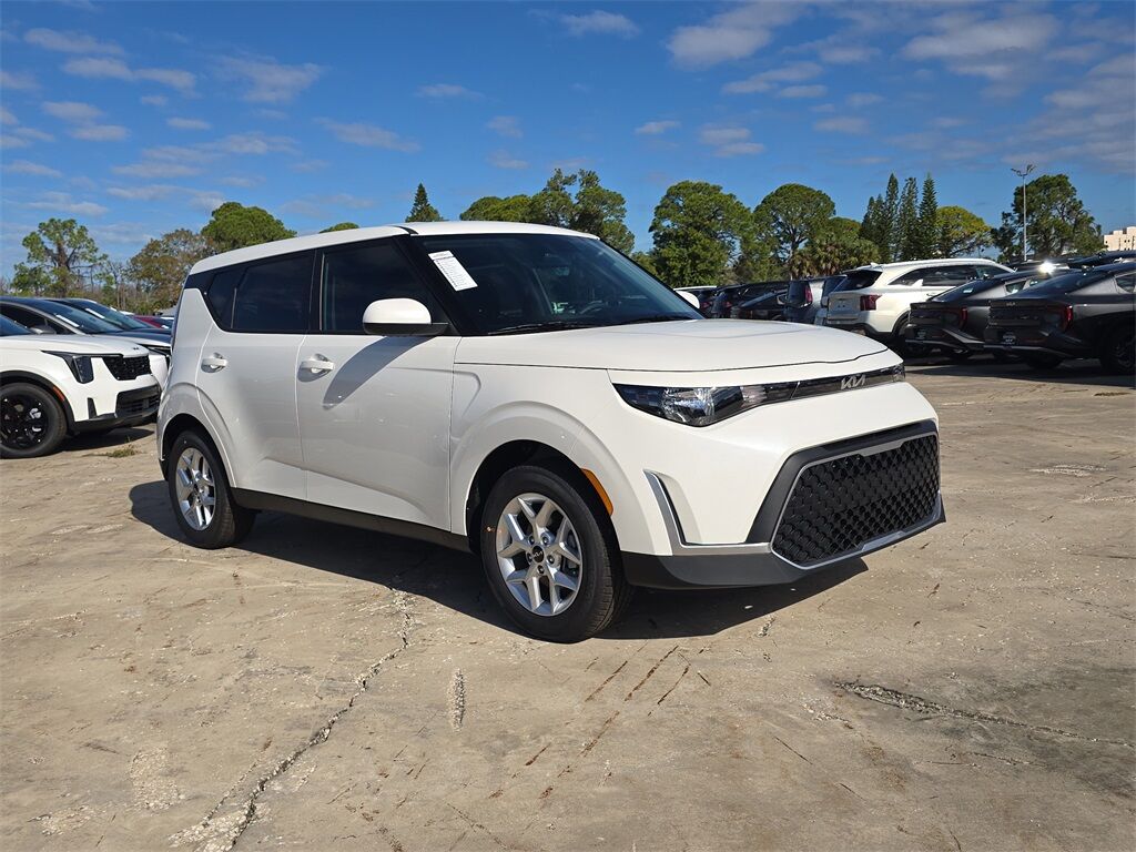 2025 Kia Soul LX San Clemente CA