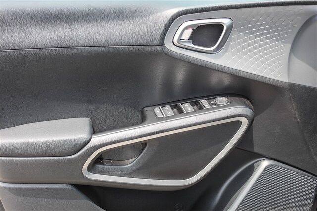 2025 Kia Soul LX Tacoma WA