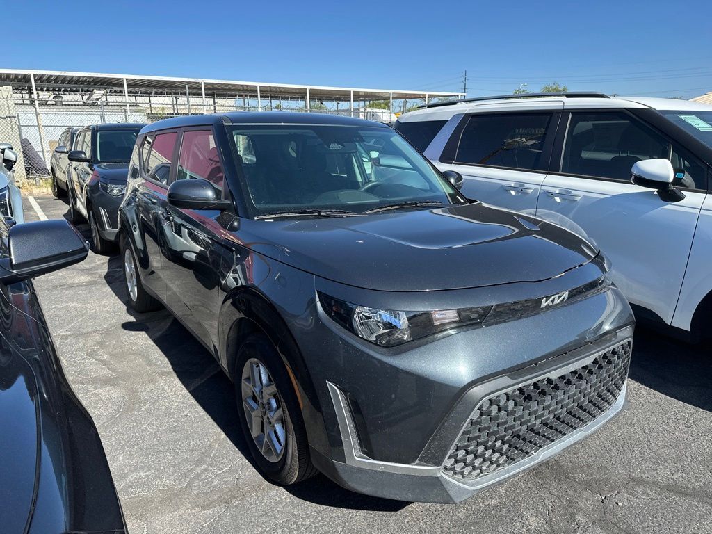 2025 Kia Soul LX