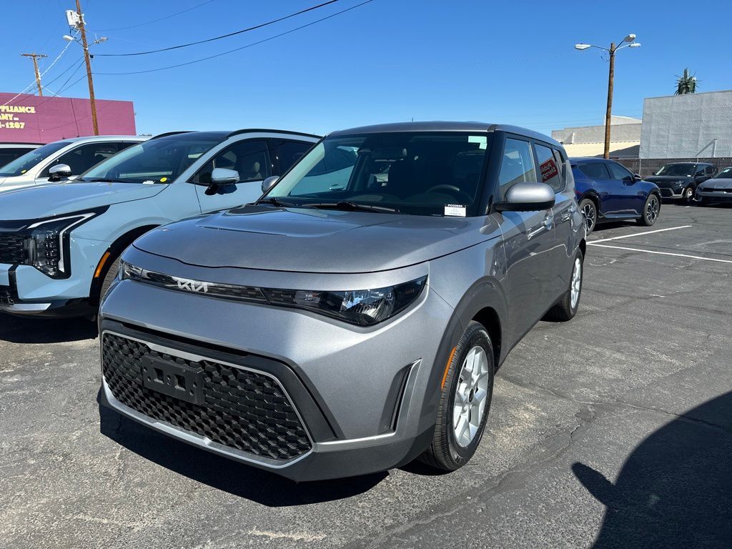 2025 Kia Soul LX
