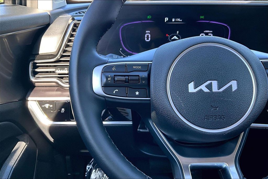 2025 Kia Sportage EX OR