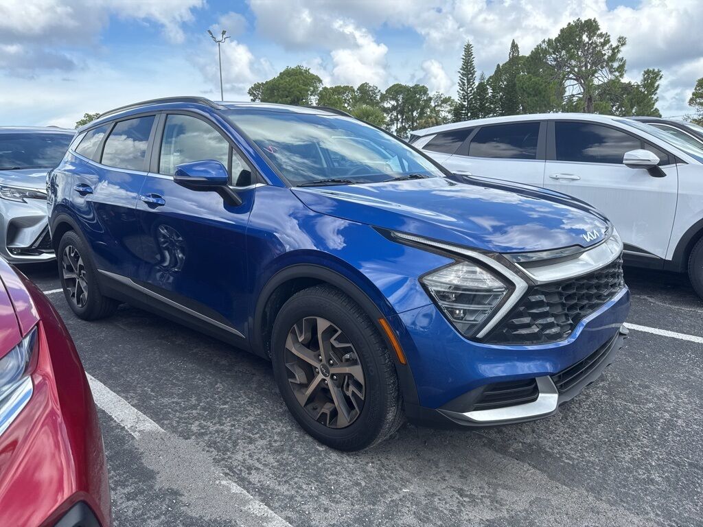 2025 Kia Sportage EX Oshkosh WI
